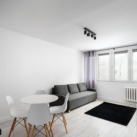Wierzbno Modern Apartment Varšava Exteriér fotografie