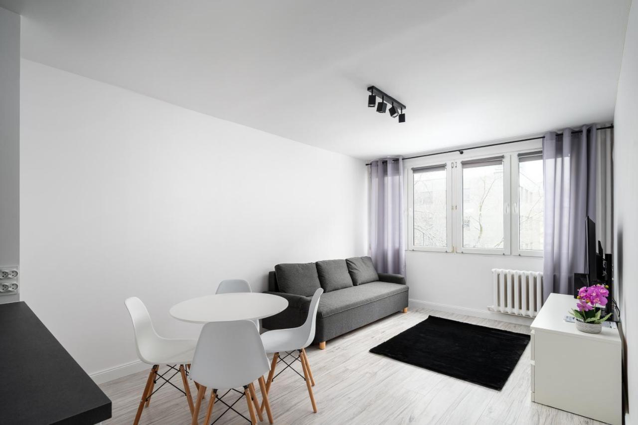 Wierzbno Modern Apartment Varšava Exteriér fotografie