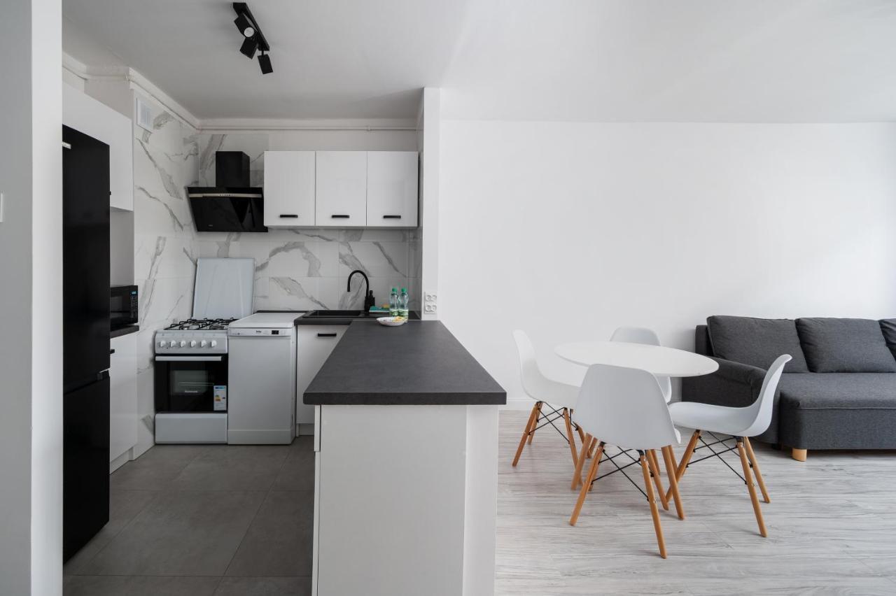 Wierzbno Modern Apartment Varšava Exteriér fotografie